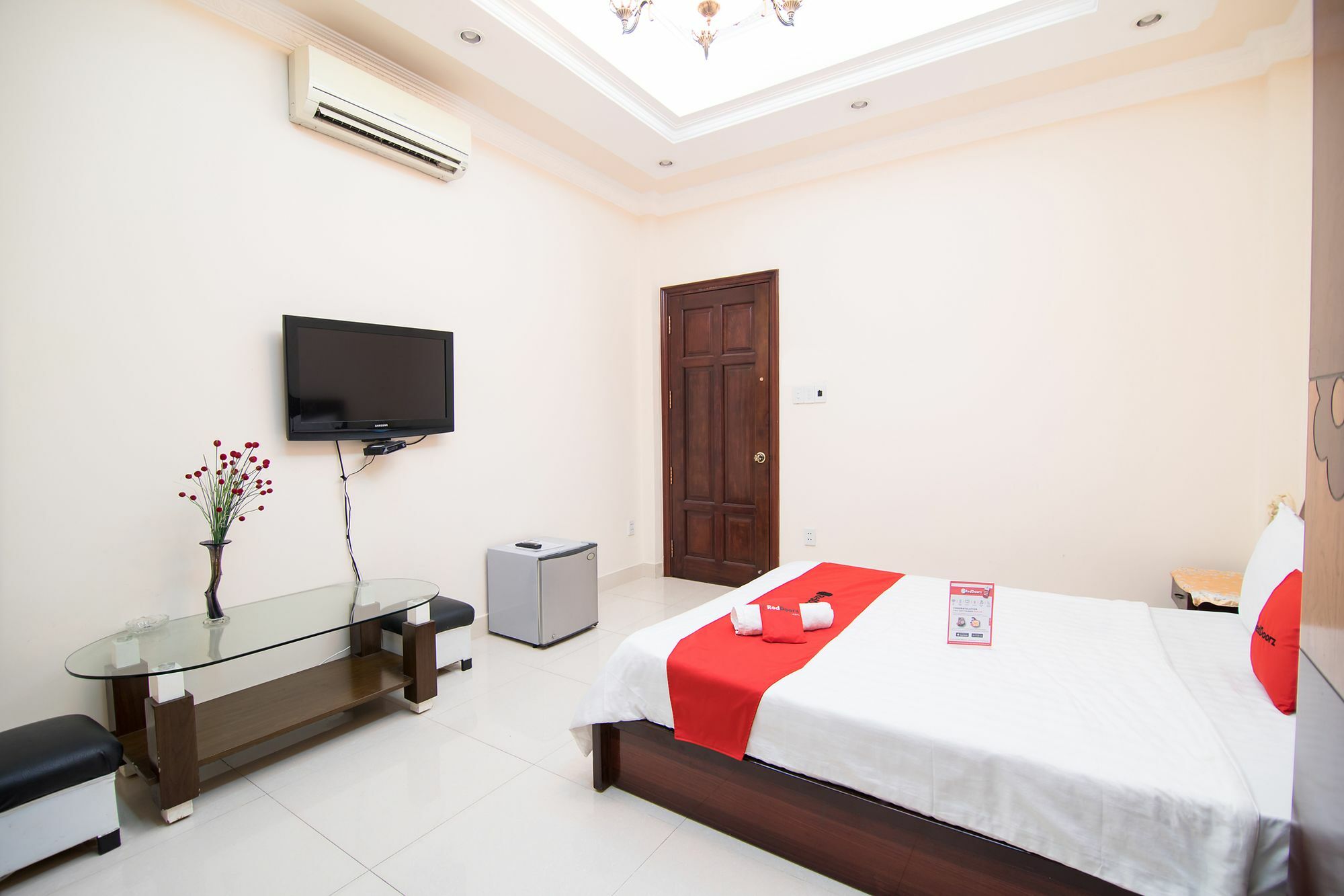 Reddoorz Near Pico Plaza Cong Hoa Hotel Ho Chi Minh City Exterior photo